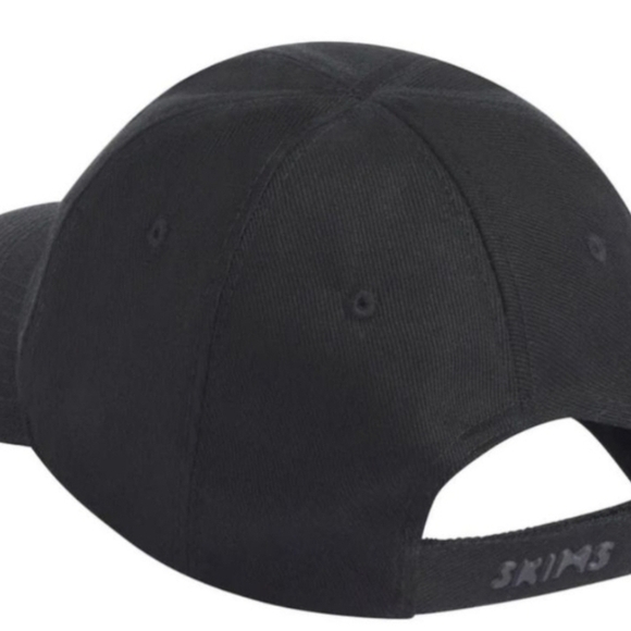 🖤 SKIMS NWT Baseball Cap in Onyx 🖤 - Picture 2 of 9